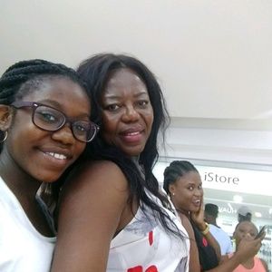 Meet your Posher, Grace